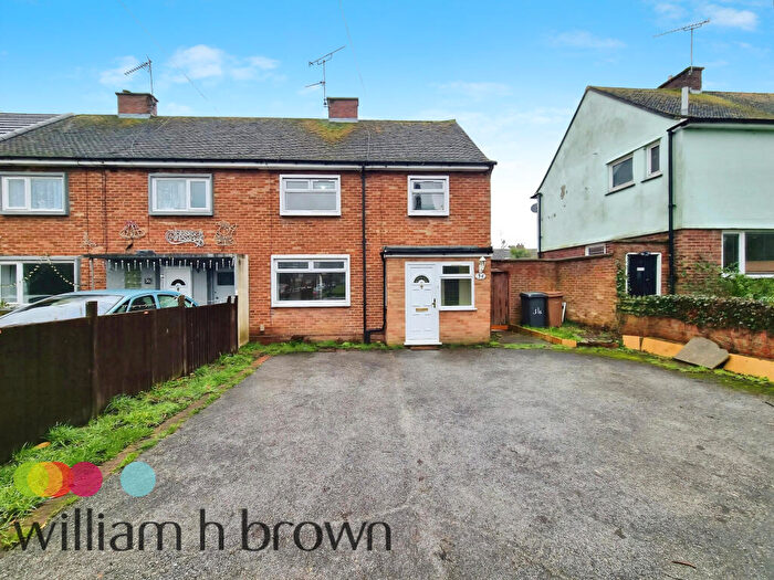 3 Bedroom House To Rent In Pembroke Place, Broomfield, Chelmsford, CM1