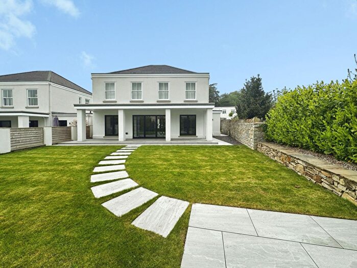 4 Bedroom Detached House For Sale In Dol-Y-Coed, Bridgend, CF31