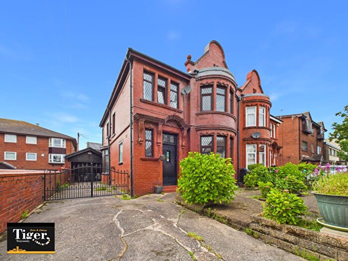 5 Bedroom Semi-Detached House For Sale In Raikes Parade, Blackpool, FY1