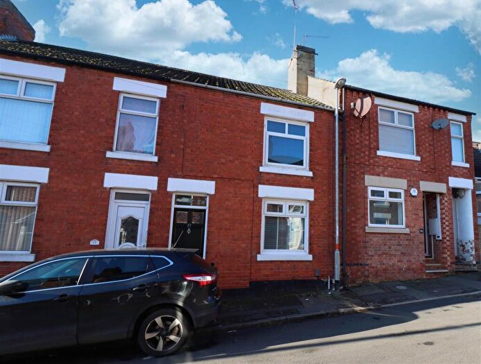 2 Bedroom Terraced House To Rent In Cross Street, Rothwell, NN14
