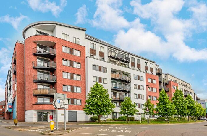 1 Bedroom Apartment For Sale In North Court, Camberley, GU15