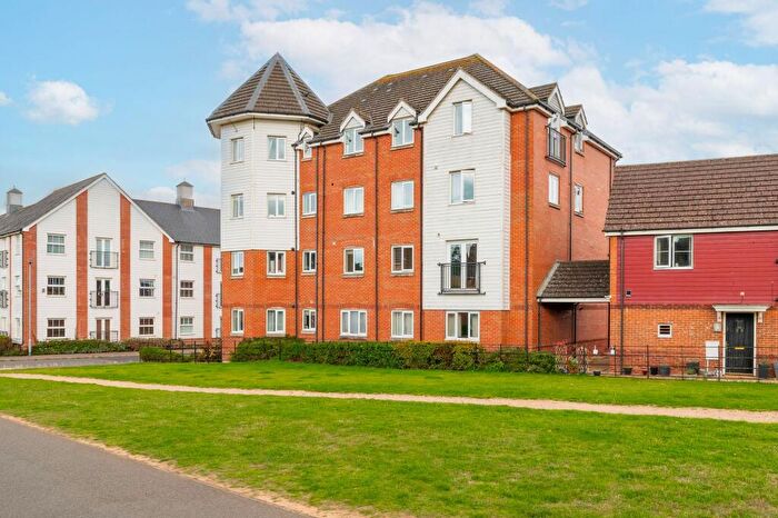 2 Bedroom Flat For Sale In Woodpecker Way, Costessey, NR8