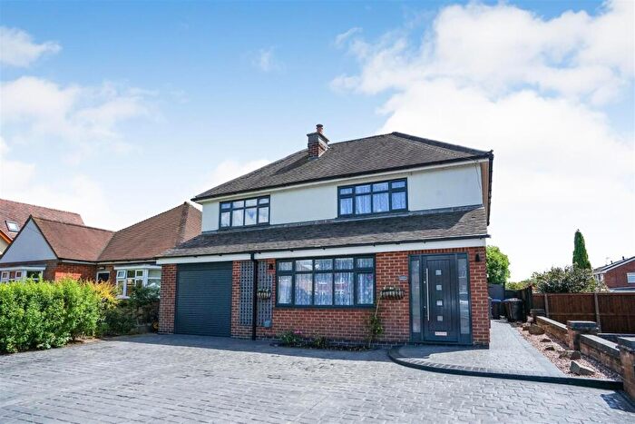 4 Bedroom Detached House For Sale In Barton Road, Barlestone, Nuneaton, CV13
