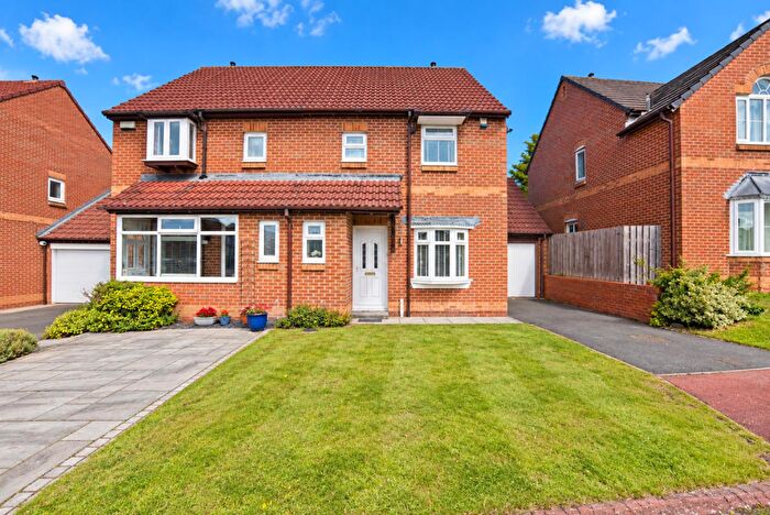 3 Bedroom Semi-Detached House For Sale In Brennan Close, Newcastle Upon Tyne, NE15