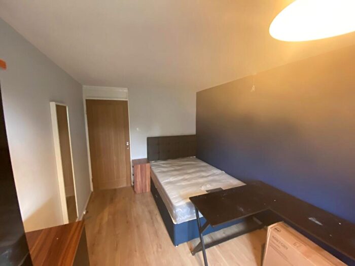 2 Bedroom Flat To Rent In Cobden Street, Derby, DE22
