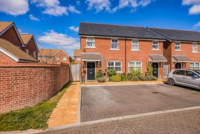 2 Bedroom Semi Detached House For Sale In Collett Crescent, Southbourne, PO10