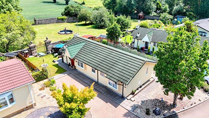 3 Bedroom Park Home For Sale In Clanna, Alvington, Lydney, GL15