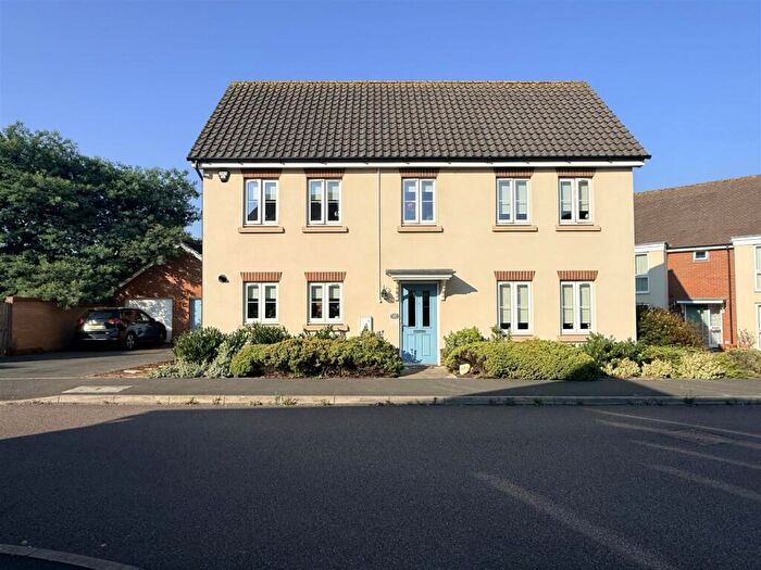 4 Bedroom House For Sale In Rose Drive, Cringleford, Norwich, NR4