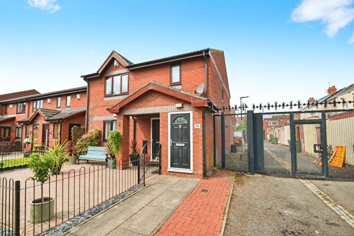 2 Bedroom Flat For Sale In Roseberry Mews, Hartlepool, TS26