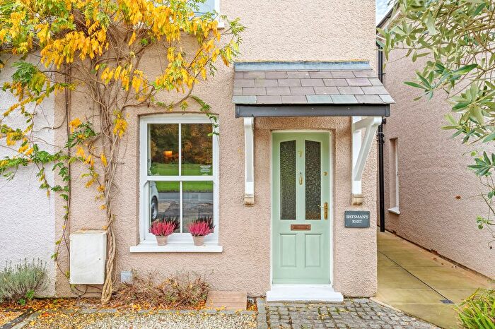 2 Bedroom Cottage For Sale In Penn Street, Amersham, HP7