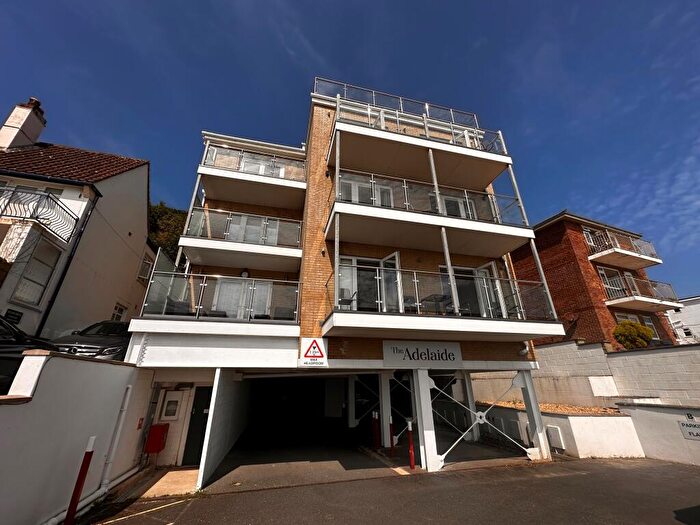 2 Bedroom Apartment To Rent In The Esplanade, Shanklin, PO37