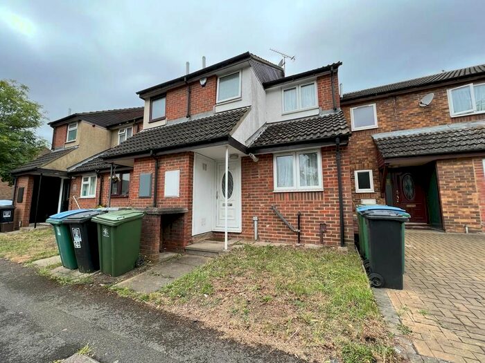 2 Bedroom Property To Rent In Monica Close, Watford, WD24
