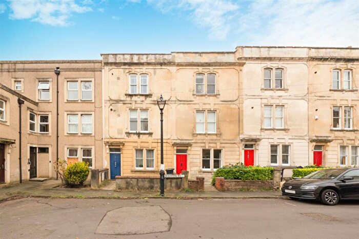 1 Bedroom Flat To Rent In Redland, Bristol, BS6
