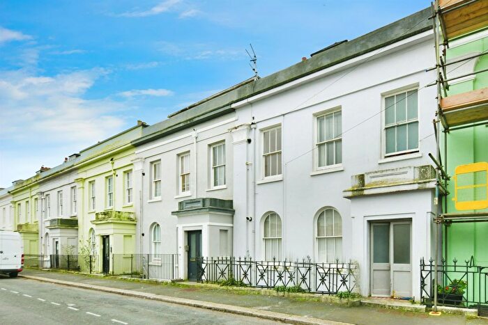 1 Bedroom Flat For Sale In Bounds Place, Millbay Road, Plymouth, PL1