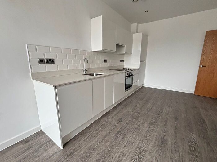 1 Bedroom Flat To Rent In Apartments, Victoria Mill, Lower Vickers Street, M40