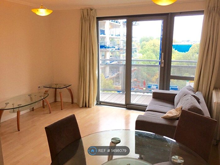 2 Bedroom Flat To Rent In Trentham Court, London, W3
