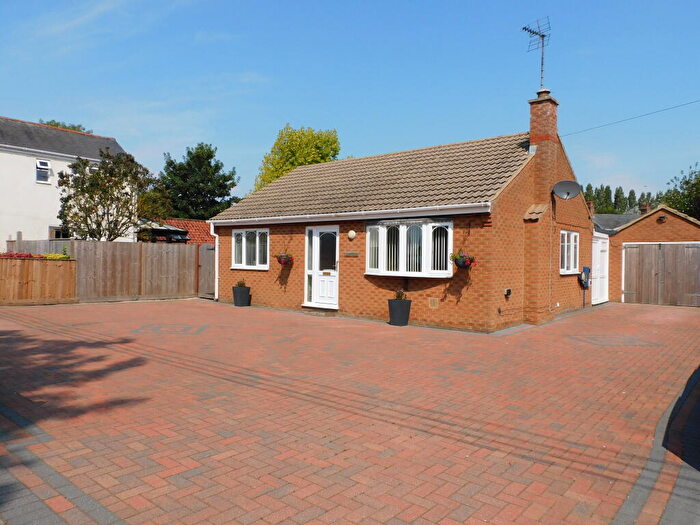 2 Bedroom Detached Bungalow For Sale In Main Road, Holbeach Drove, PE12