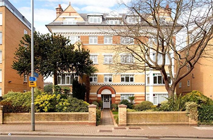 1 Bedroom Flat For Sale In Kemble Hall, Keswick Road, London, SW15