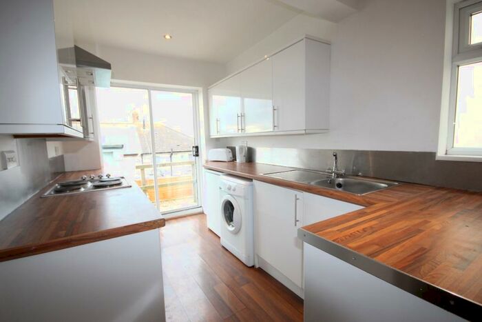 5 Bedroom House To Rent In Tarner Road, Brighton, BN2