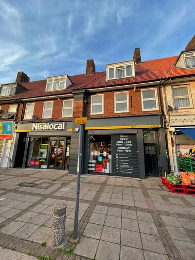 2 Bedroom Flat To Rent In Deansbrook Road, Edgware, HA8