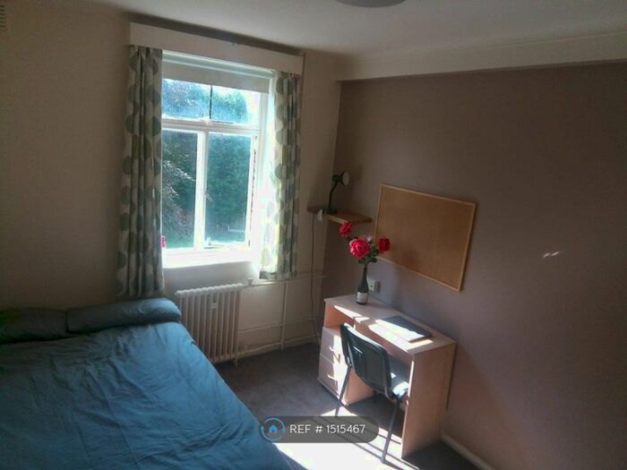 1 Bedroom Flat To Rent In Demesne Road, Manchester, M16