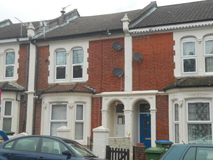 1 Bedroom Flat To Rent In Denzil Avenue, Newtown, Southampton, SO14