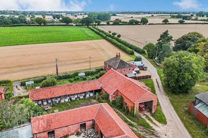 4 Bedroom Barn Conversion For Sale In Moulton St. Mary, Norwich, NR13