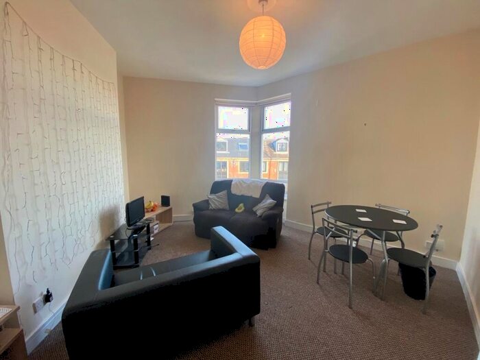 2 Bedroom Flat To Rent In Shield Street, Sandyford, NE2