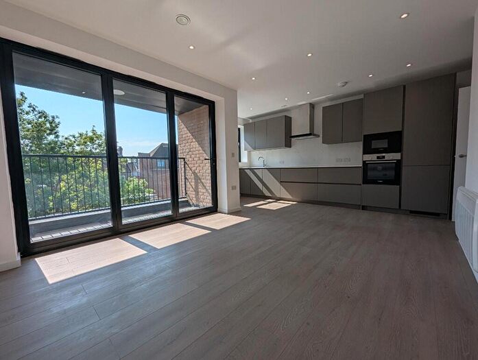 2 Bedroom Flat To Rent In Cubic Mews, HA2