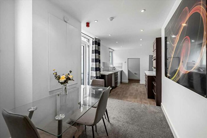 6 Bedroom Terraced House To Rent In Hill Park Crescent, Plymouth, PL4