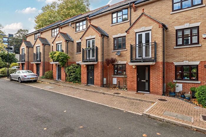 4 Bedroom Terraced House For Sale In New Green Place, Crystal Palace, London, SE19