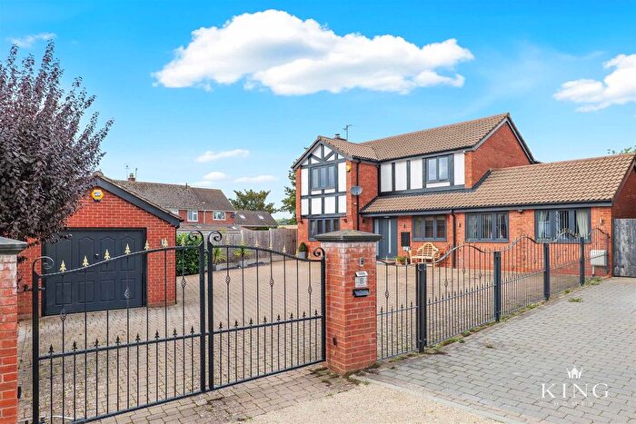5 Bedroom Detached House For Sale In The Rowans, Harvington, Evesham, WR11