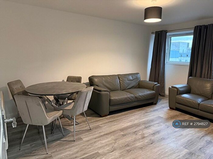 2 Bedroom Flat To Rent In Wallace St, Glasgow, G5