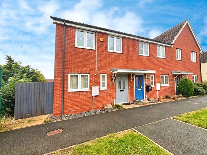 2 Bedroom End Of Terrace House For Sale In Sandown Drive, Elsea Park, Bourne, PE10