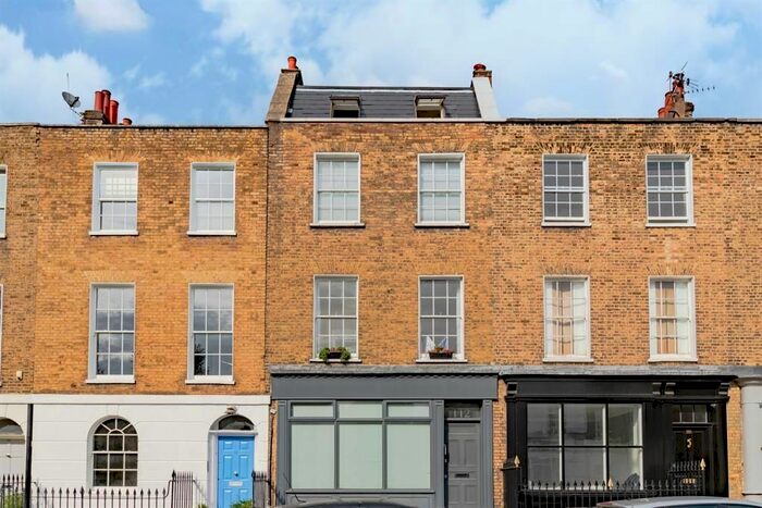 1 Bedroom Flat For Sale In St. Pancras Way, London, NW1