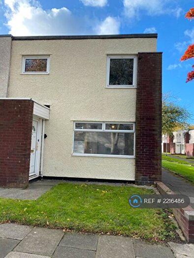 3 Bedroom End Of Terrace House To Rent In Milton Square, Gateshead, NE8