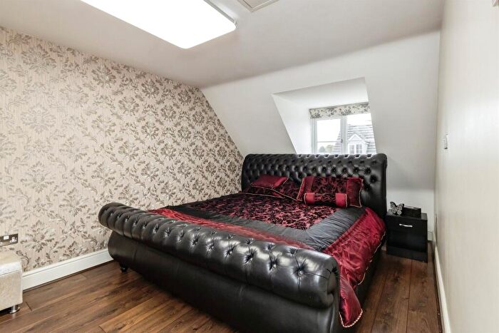 5 Bedroom Detached House For Sale In Bailey Drive, Nottingham, NG3