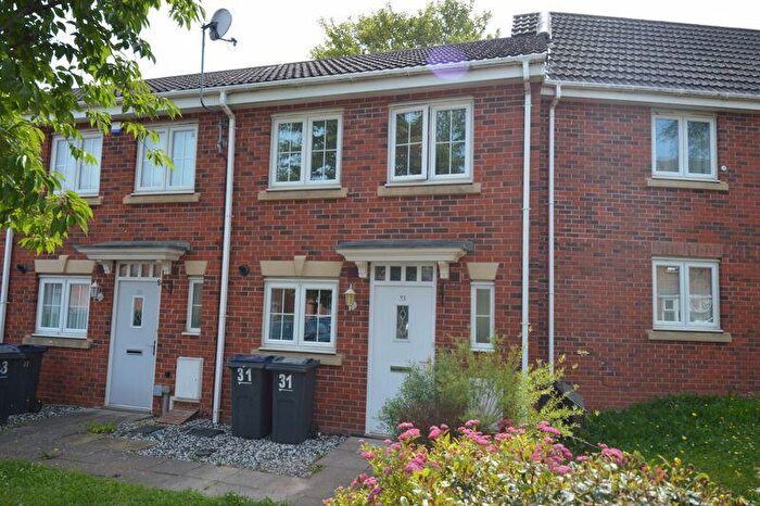 2 Bedroom Detached House To Rent In New Imperial Crescent, Birmingham, B11