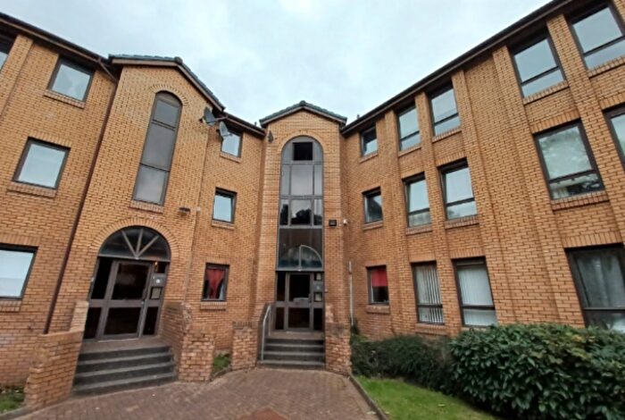 2 Bedroom Flat To Rent In , Briarwood Gardens, G32
