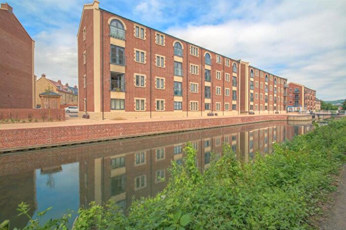 2 Bedroom Apartment To Rent In Greenaways, Ebley, GL5