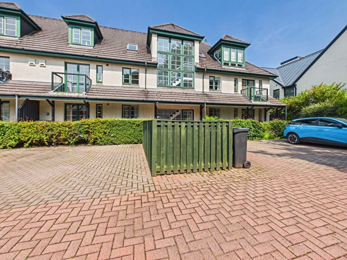 2 Bedroom Flat For Sale In Wellingtonia Court, Inverness, IV3