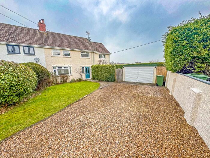 4 Bedroom Semi-Detached House For Sale In Bushythorn Road, Chew Stoke, BS40