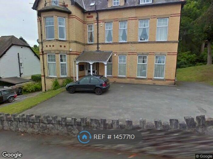 1 Bedroom Flat To Rent In Nant Y Glyn Road, North Wales, LL29
