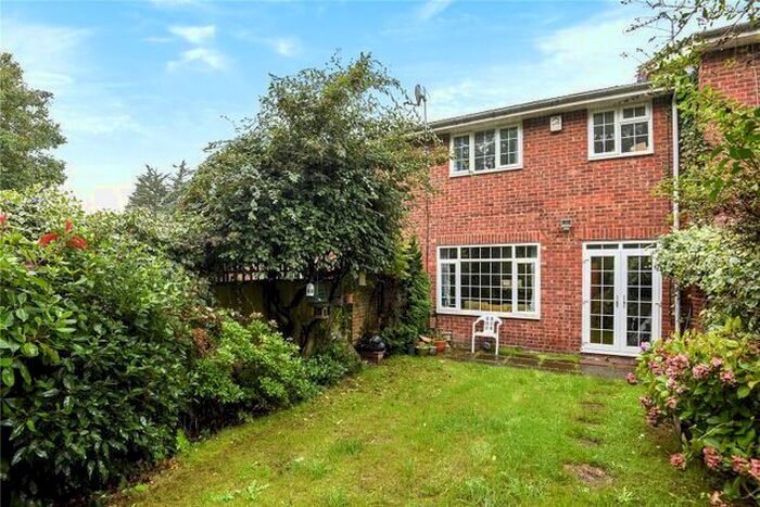 3 Bedroom Terraced House To Rent In Gilbert Road, Pinner, London, HA5