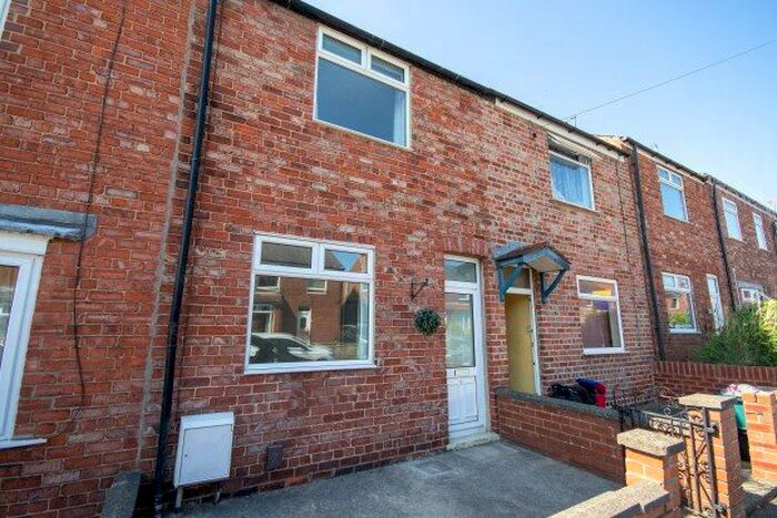 2 Bedroom Terraced House To Rent In Carrington Avenue, York, YO26