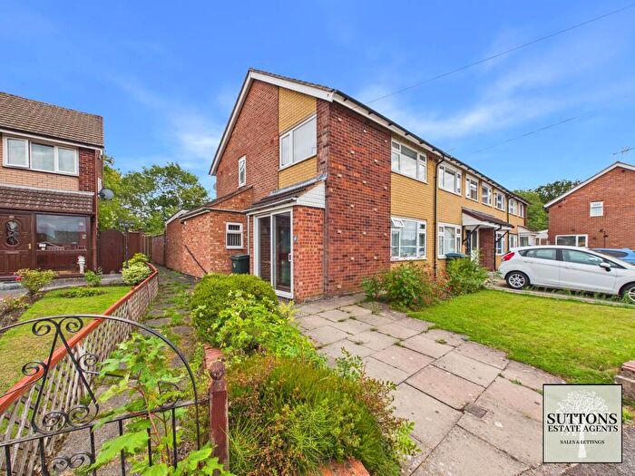 3 Bedroom End Of Terrace House For Sale In Frilsham Way, Allesley Park, CV5