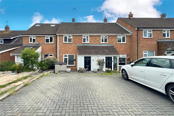 3 Bedroom Terraced House For Sale In Cornfields, Yateley, Hampshire, GU46