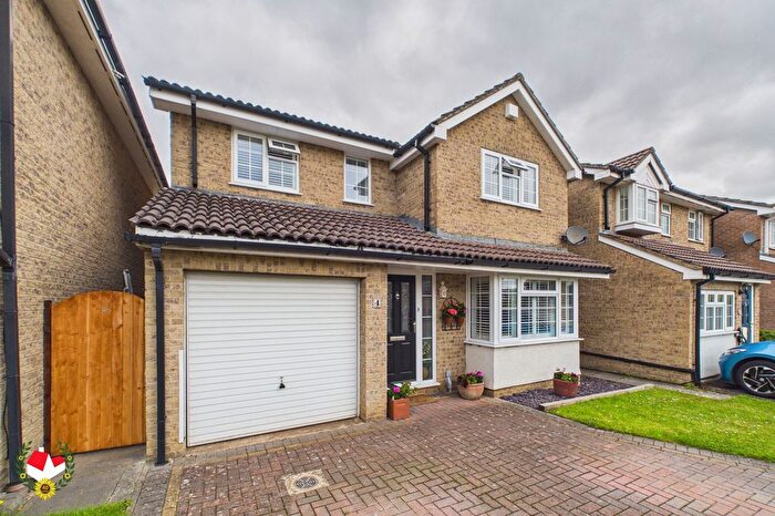 4 Bedroom Detached House For Sale In Remus Close, Abbeymead, Gloucester, GL4