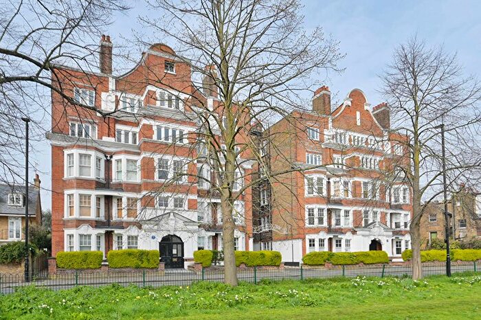 2 Bedroom Flat To Rent In Sutton Lane North, Chiswick, London, W4