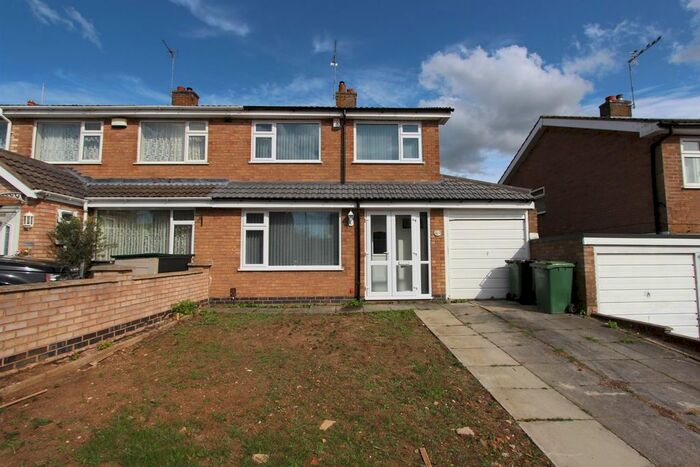 3 Bedroom Semi-Detached House To Rent In Windrush Drive, Oadby, Leicester LE2